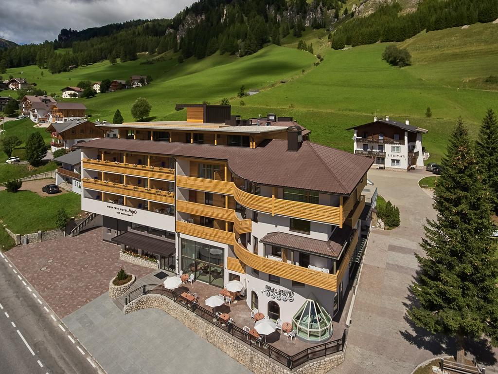 Mountain Hotel Mezdi Calfosch Extérieur photo